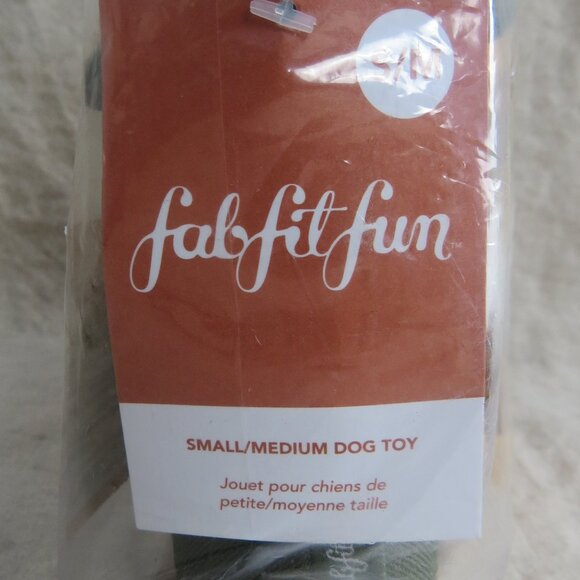 NEW FabFitFun Lantern & S'more Plush Duo - S/M Dog Toys - Campout - Picture 5 of 8